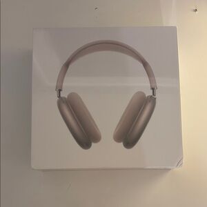 Apple AirPod Max - Starlight Colorway - BRAND NEW UNOPENED